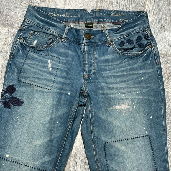 EDDIE BAUER Relaxed BOYFRIEND Floral Embroidered Distressed Patchwork Jeans 6 - Picture 2 of 15